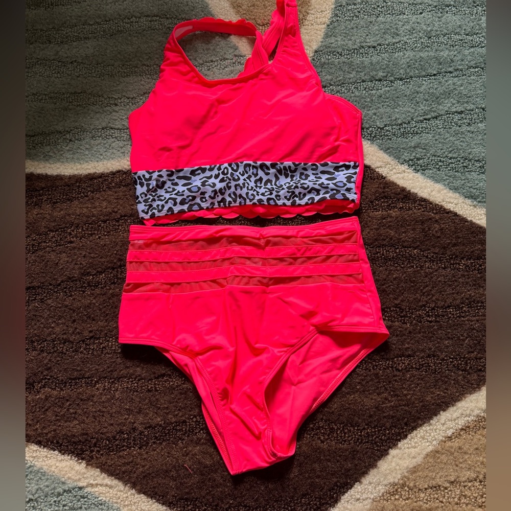 Sunikini bikini - size large - never worn